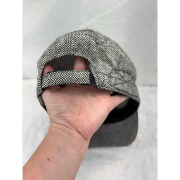 Women’s flower Bling hat with hook/loop back - Picture 4 of 6